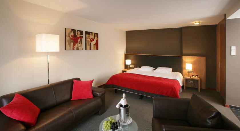 Van der Valk Hotel Dennenhof