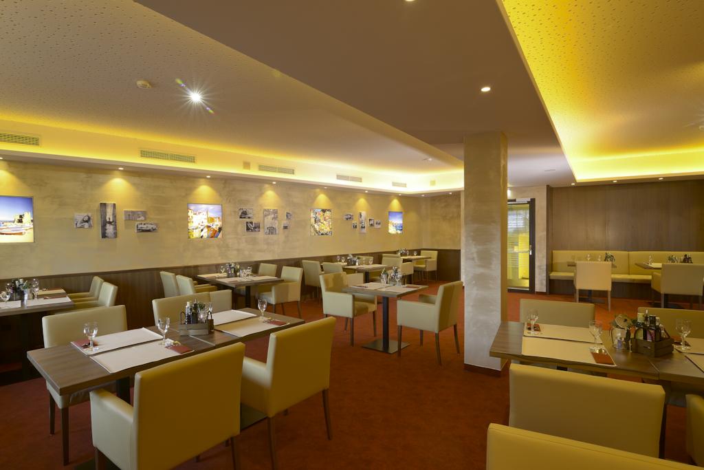 Hotel Momentum
