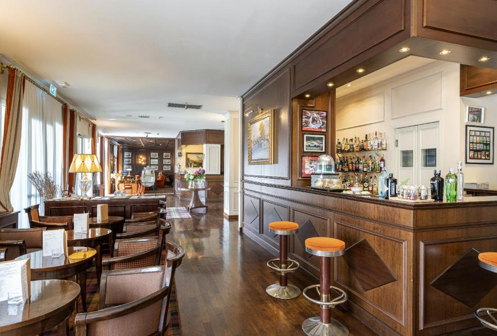 The Regency Hotel Lissone (17km From Milan)