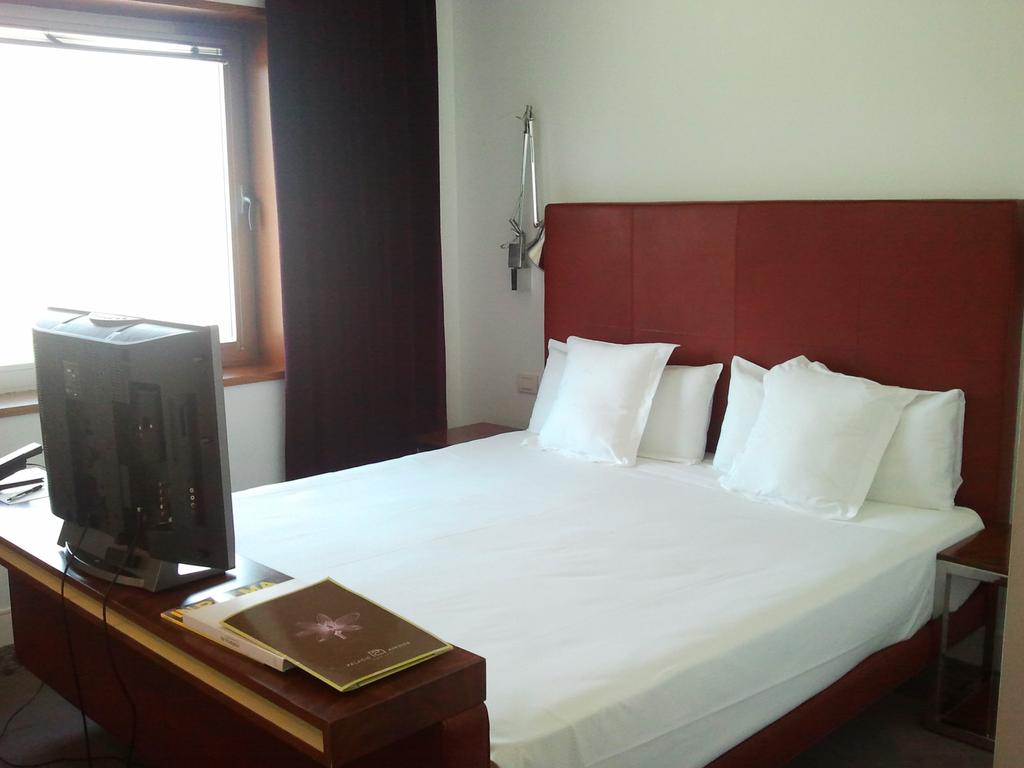 UR Palacio Avenida - Adults Only