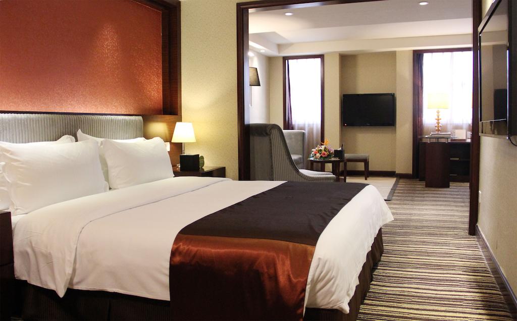 Leeden Hotel Chengdu (Chun Xi Shop)