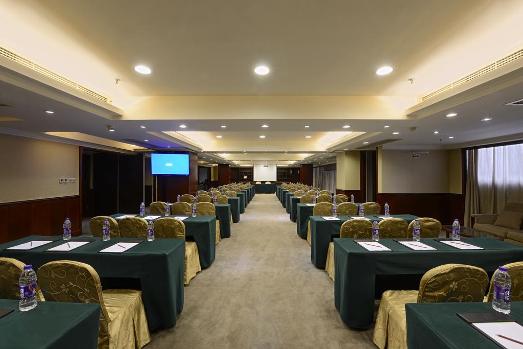 Leeden Hotel Chengdu (Chun Xi Shop)
