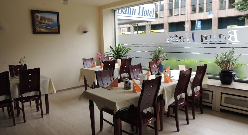 Bahn Hotel