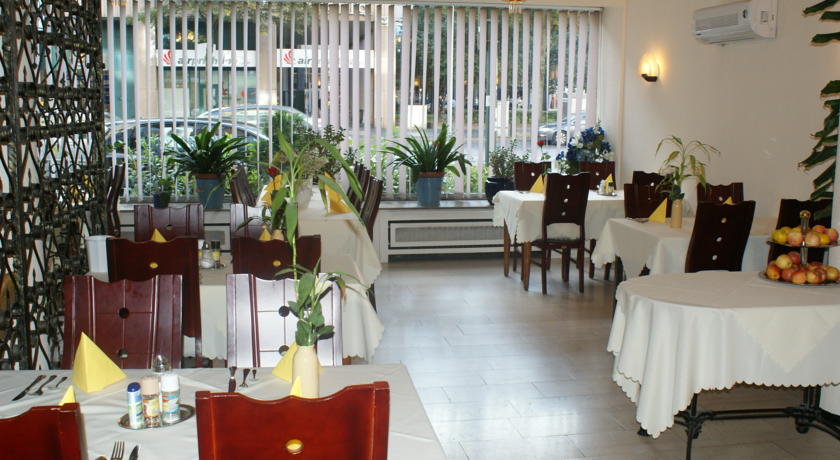 Bahn Hotel