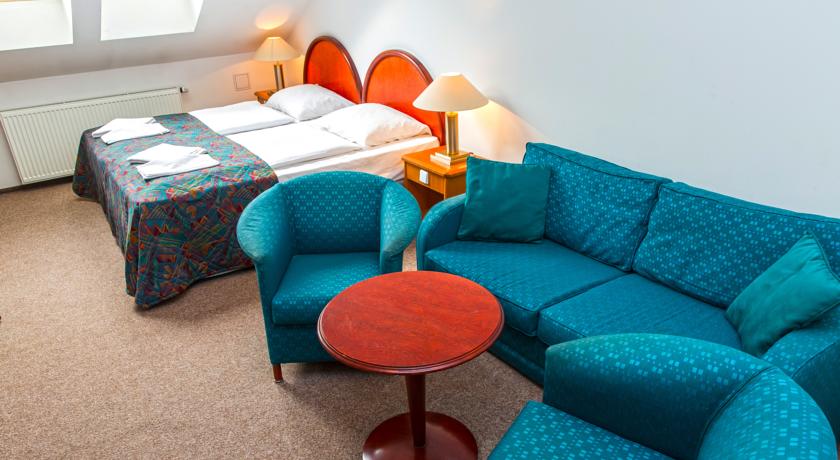 Abe Hotel