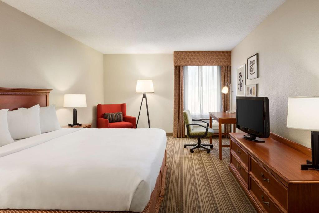 Country Inn & Suites by Radisson, Atlanta Galleria/Ballpark, GA
