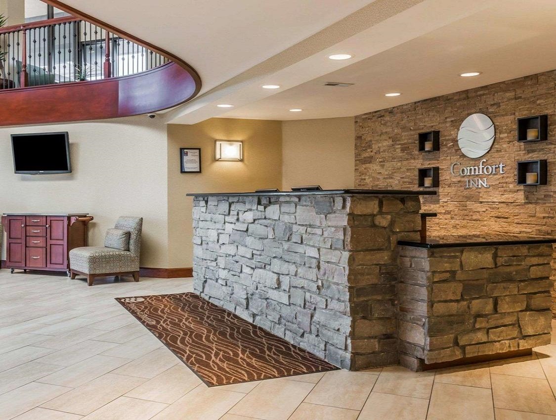 Comfort Inn Plymouth Clocktower