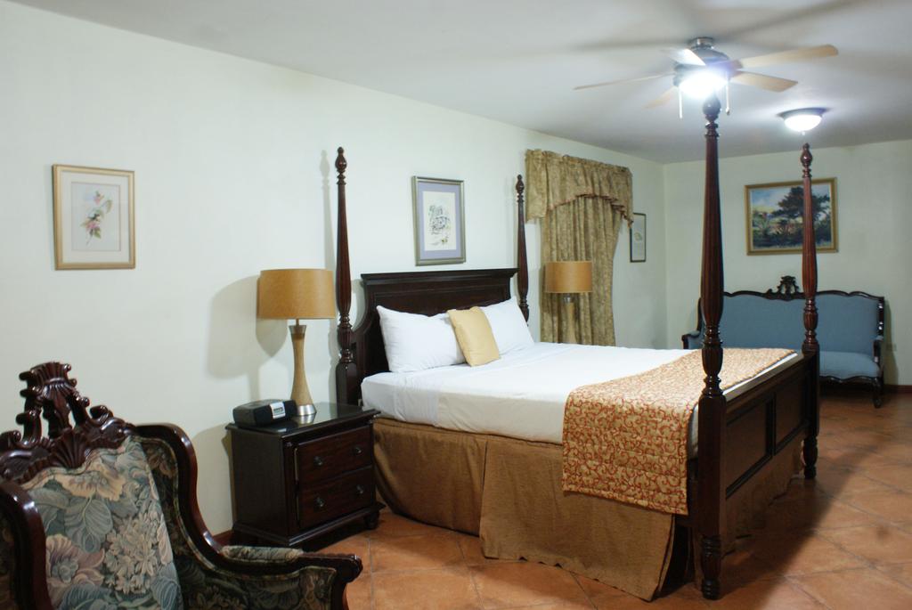 Altamont Court Hotel