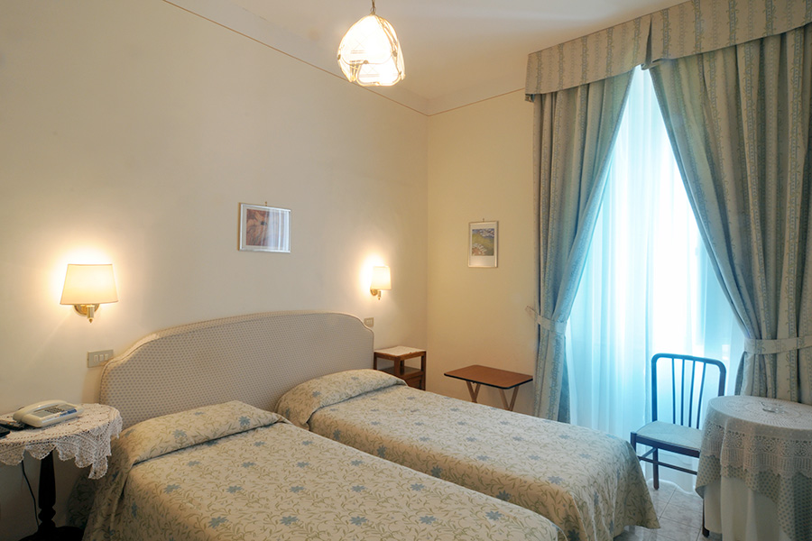 Hotel Toro