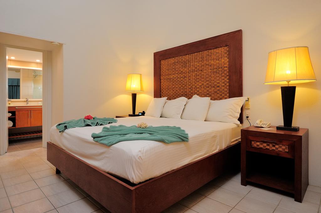 Divi Flamingo Beach Resort & Casino