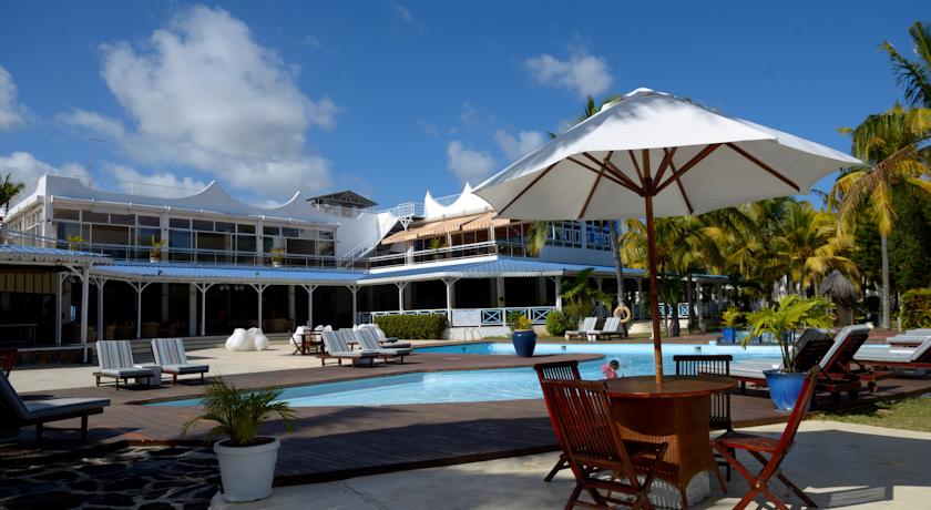 Coral Azur Beach Resort