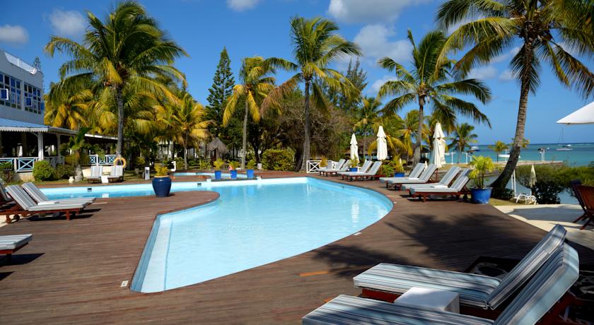 Coral Azur Beach Resort