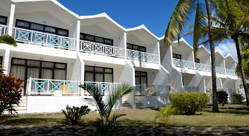 Coral Azur Beach Resort