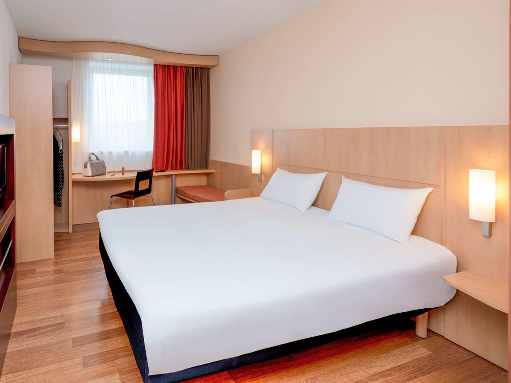 ibis Esch Belval Hotel