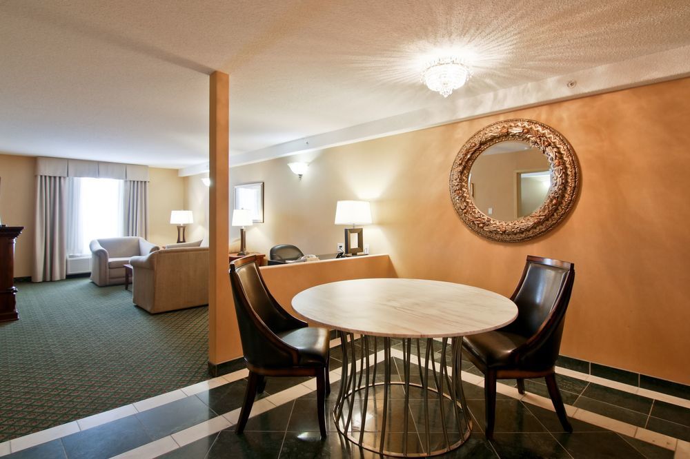 Clarion Hotel & Conference Centre