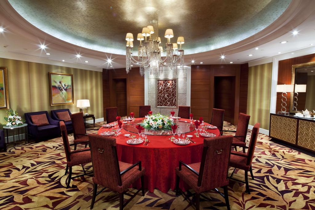Lakeview Xuanwu Hotel