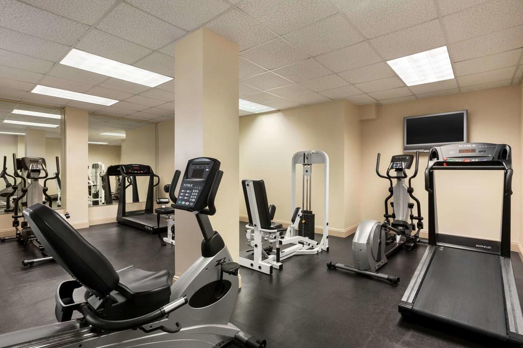 Ramada by Wyndham Sarasota