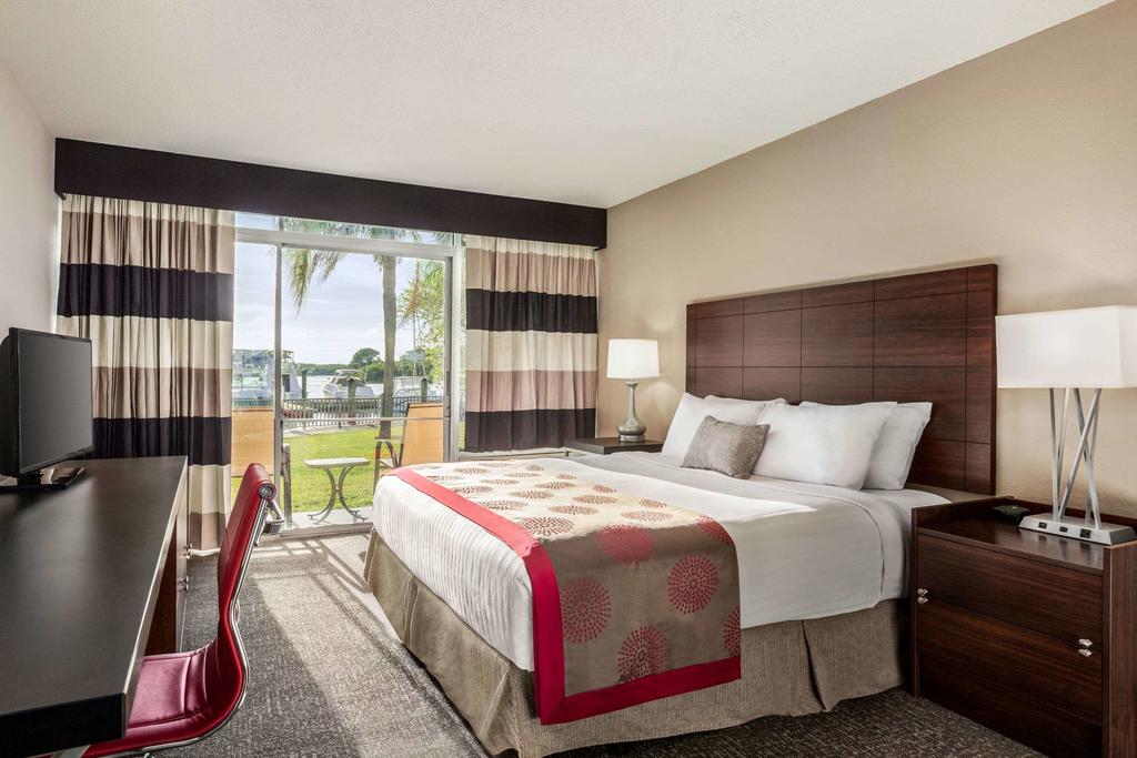 Ramada by Wyndham Sarasota