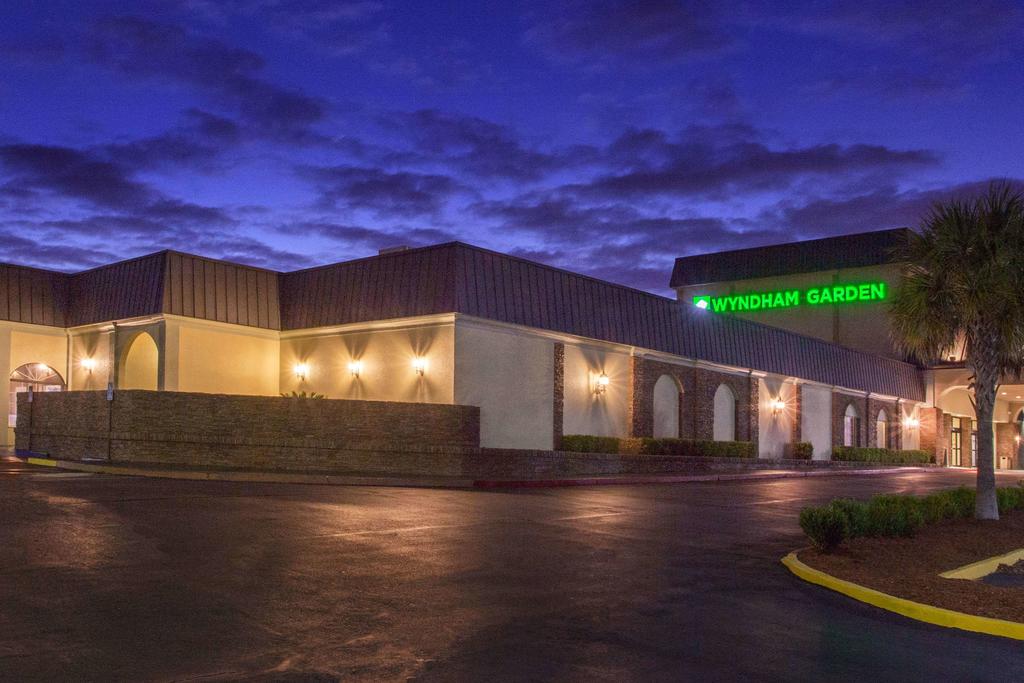 Wyndham Garden Lafayette