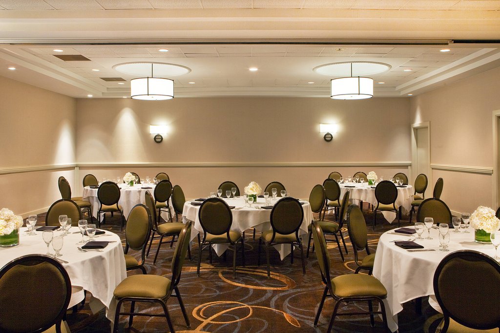 Hilton Kansas City Country Club Plaza (Formerly Sheraton)