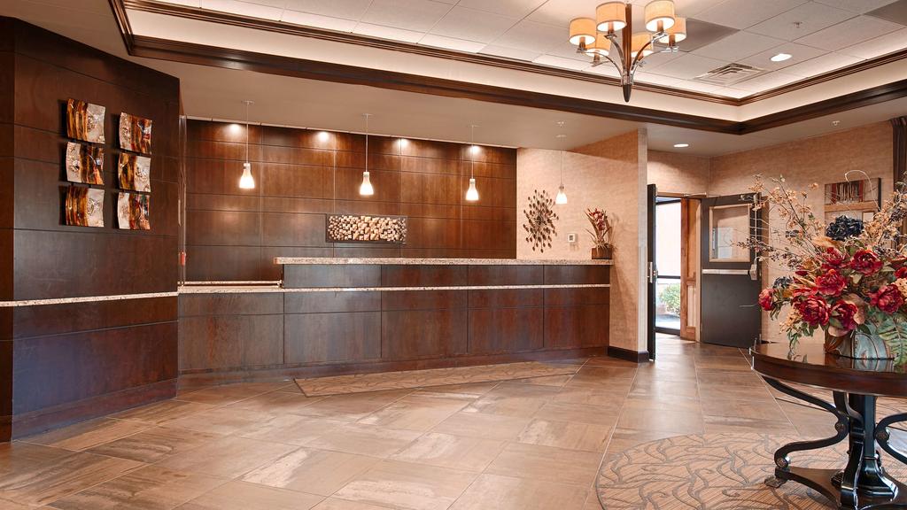 Best Western Plus Bloomington Hotel