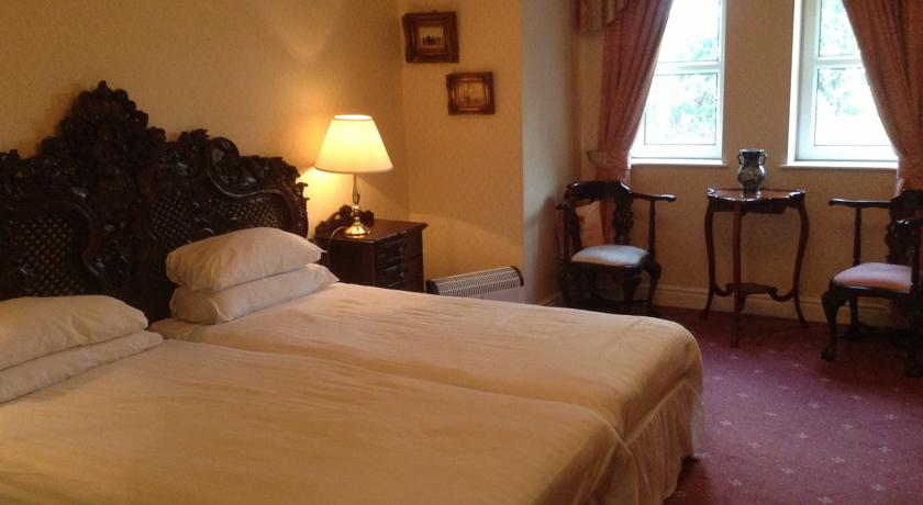 Brook Hall Hotel