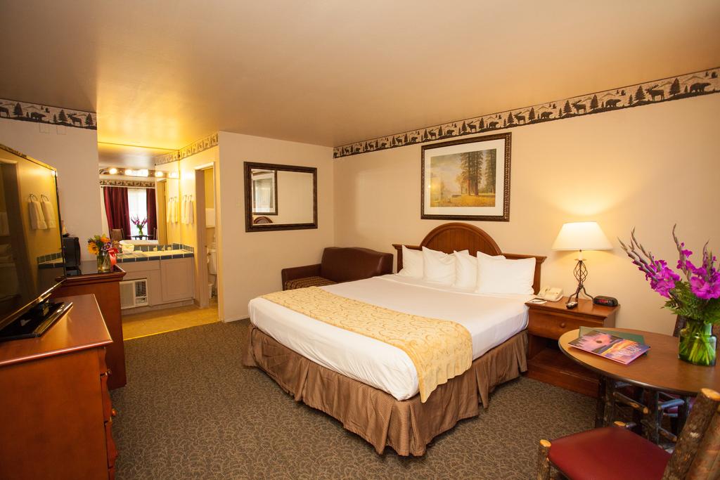 Forest Suites Resort at Heavenly Village