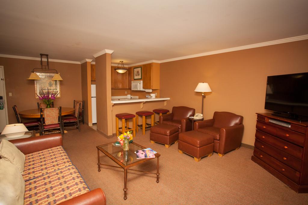 Forest Suites Resort at Heavenly Village