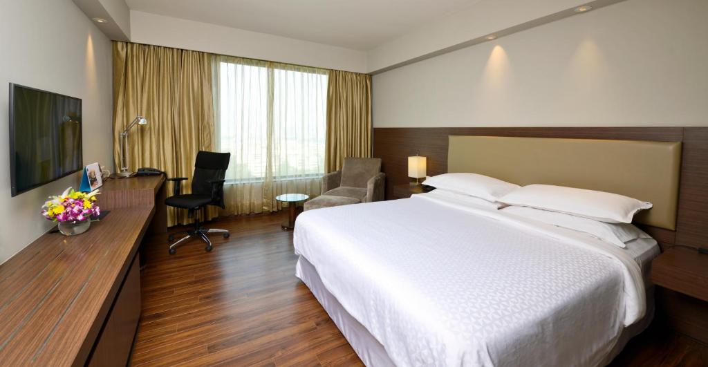 Four Points by Sheraton Navi Mumbai, Vashi