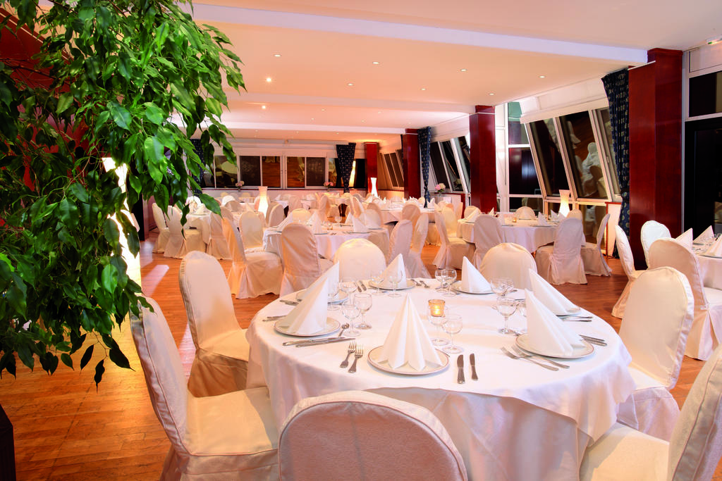 Park & Suites Elegance Geneve-Ferney Voltaire