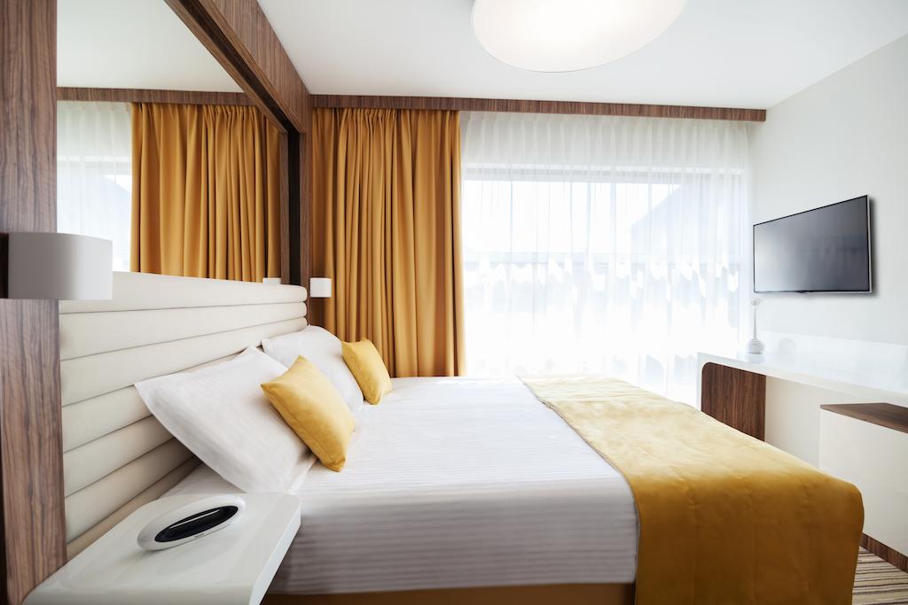 Metropolis Design Hotel