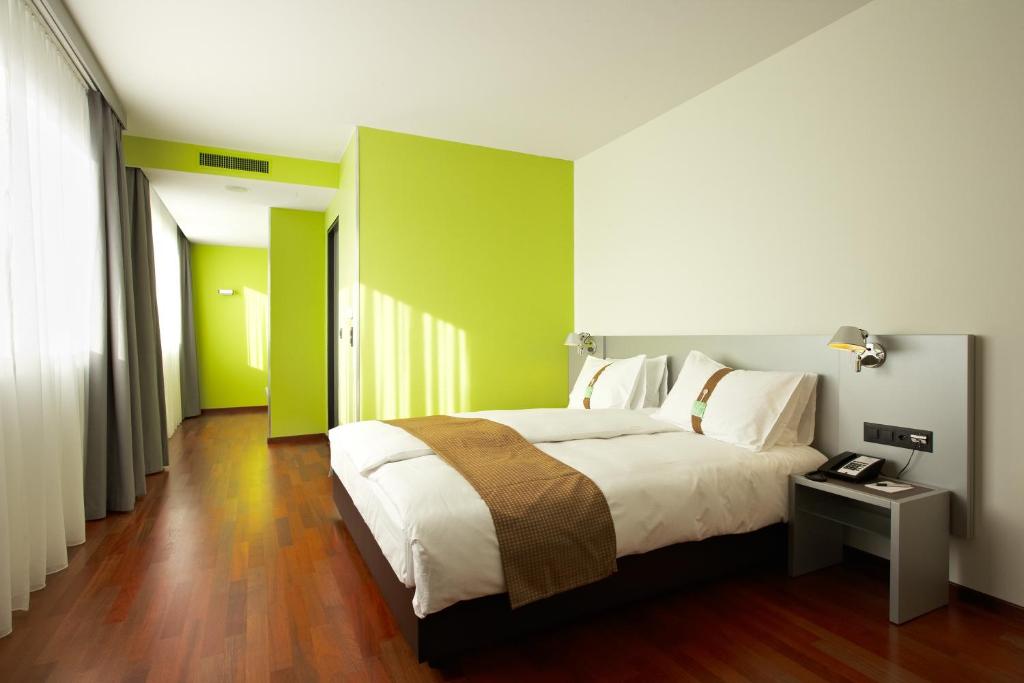Holiday Inn Zurich - Messe