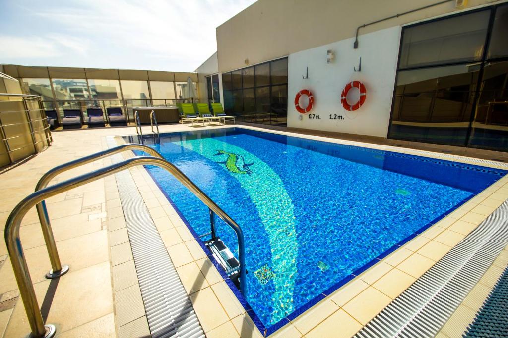 The Royal Riviera Hotel