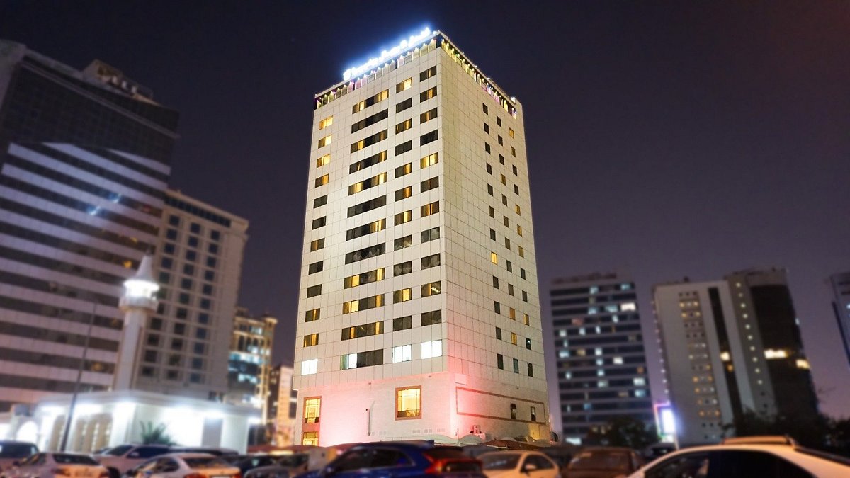 The Royal Riviera Hotel