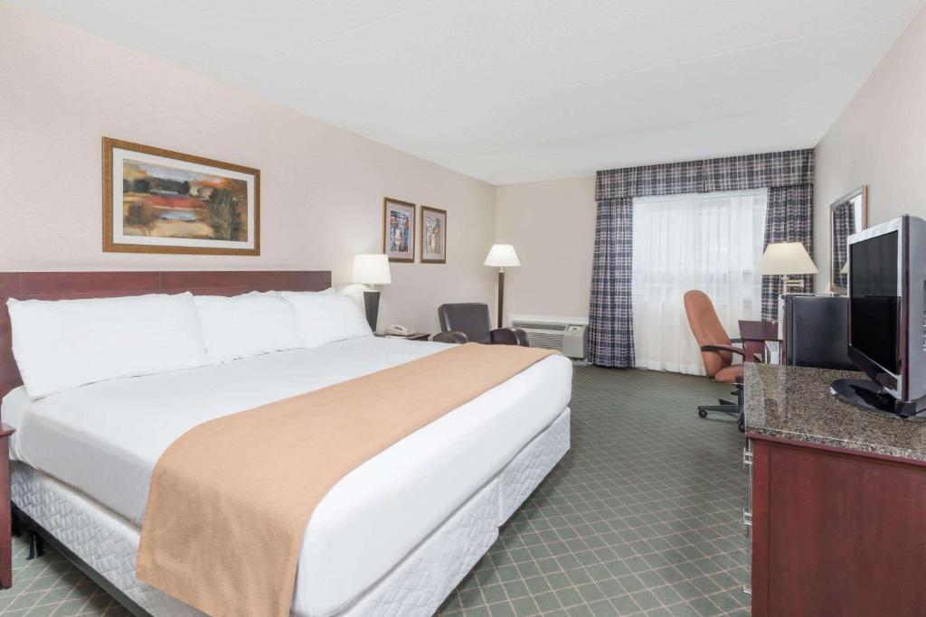 Ramada by Wyndham London