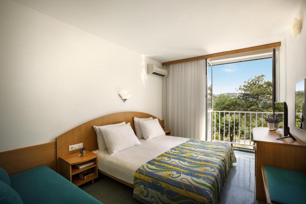 San Marino Sunny Resort By Valamar - Lopar Sunny