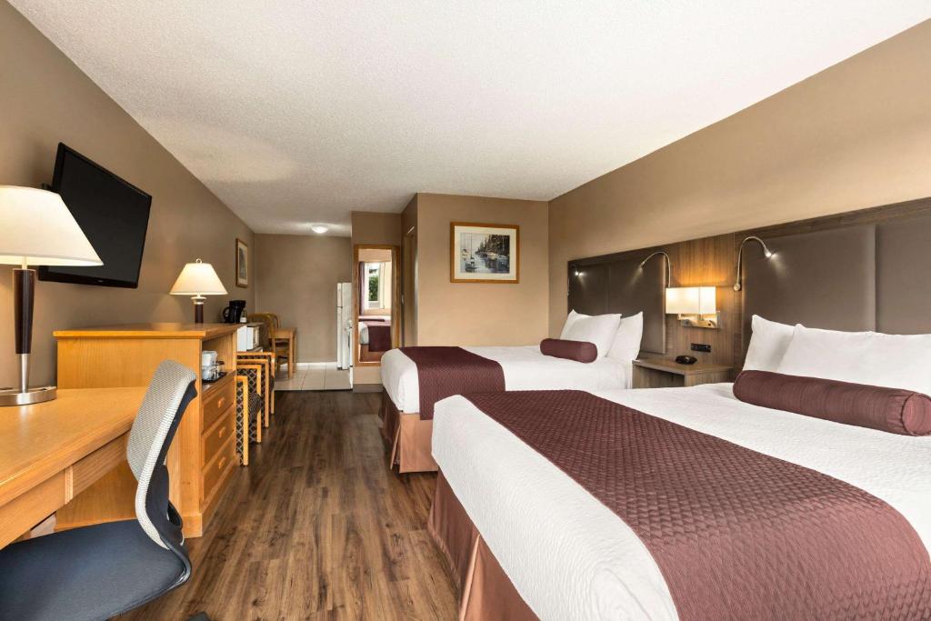 Days Inn by Wyndham Victoria Uptown