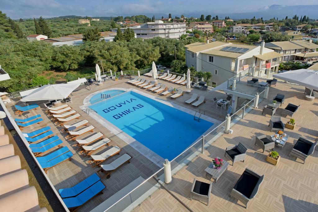 Palapart Gikas Suites & Studios