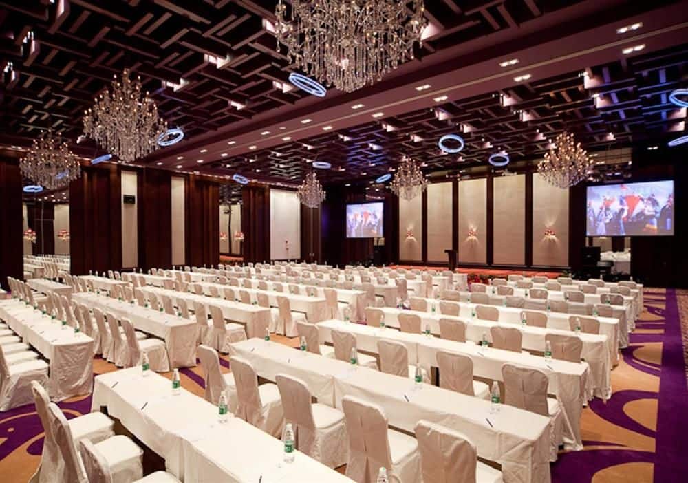 Royal Tulip Luxury Hotels Carat - Guangzhou