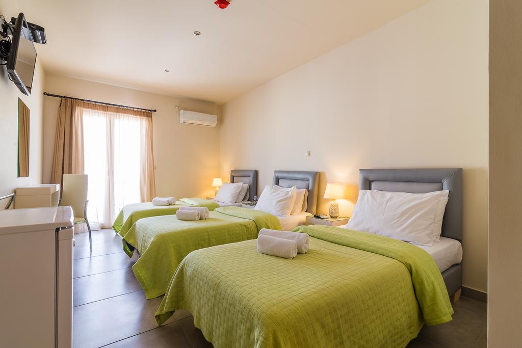 Hotel Oasis