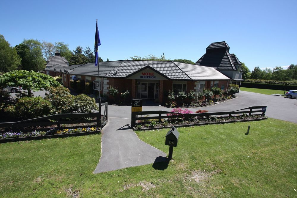Chardonnay Motor Lodge