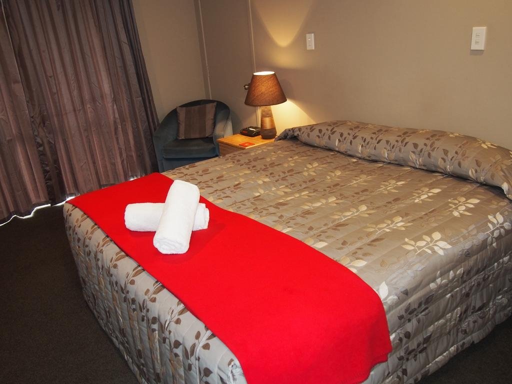 Chardonnay Motor Lodge
