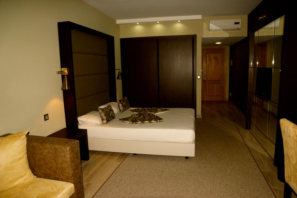 APARTHOTEL PRAIA CONFORT