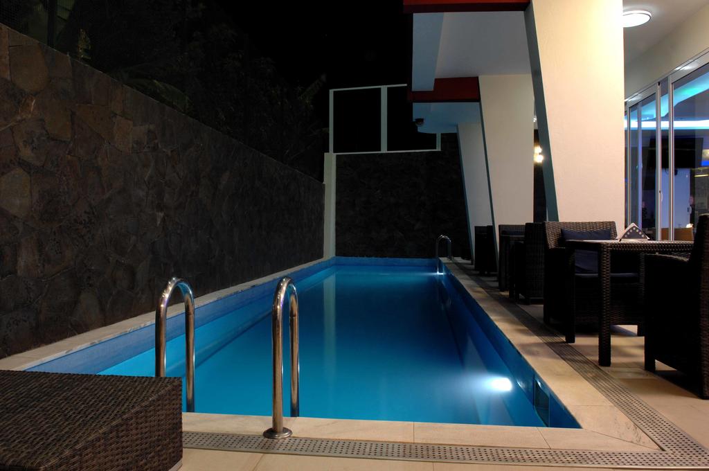 Blue Marlin Hotel