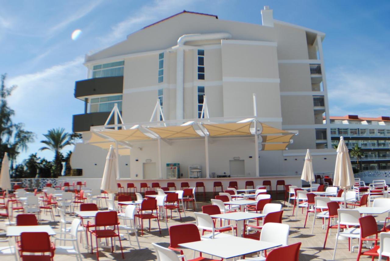 Gara Suites Golf & Spa