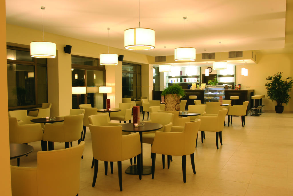 Hotel Lotos - Riviera Holiday Resort