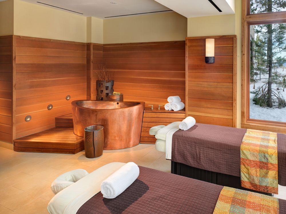 Tahoe Mountain Lodging