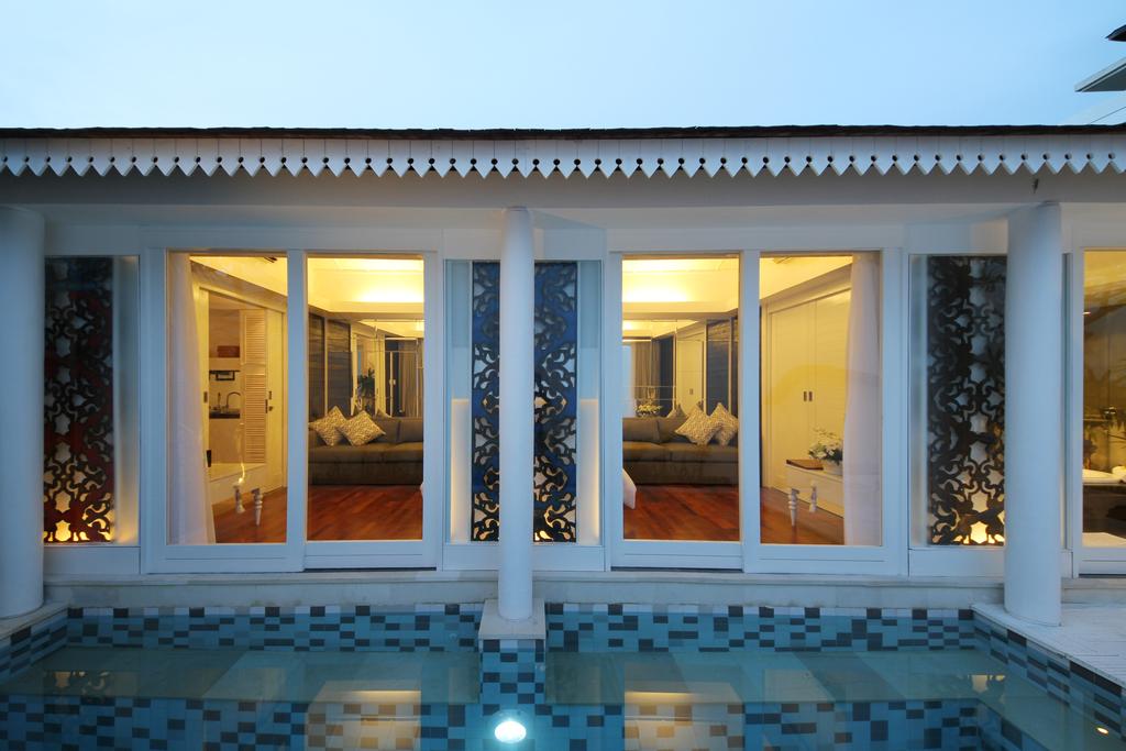 Astana Batubelig Suite Villa