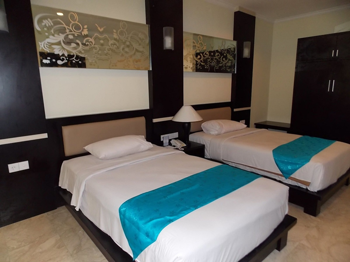 Blue Point Bay Villas