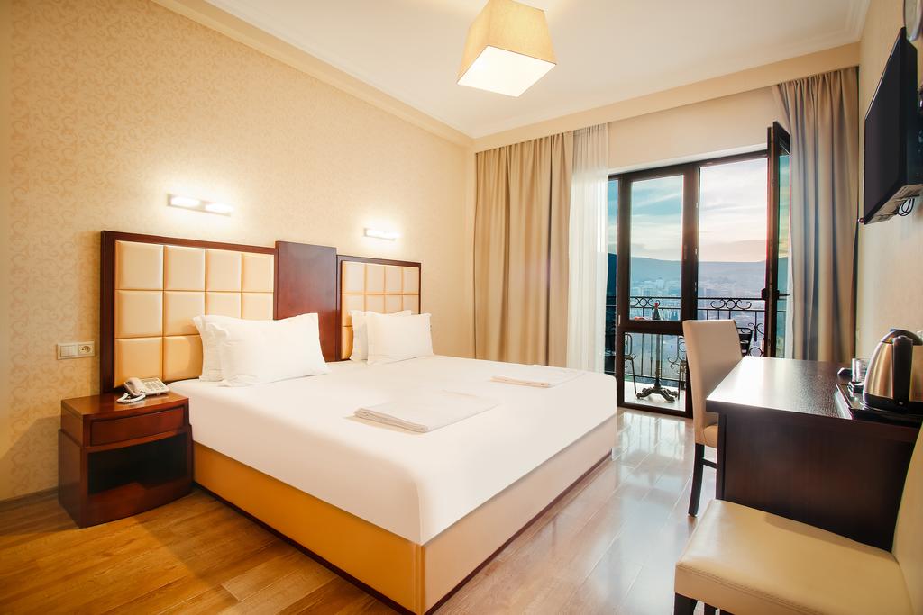 Hotel GTM PLAZA